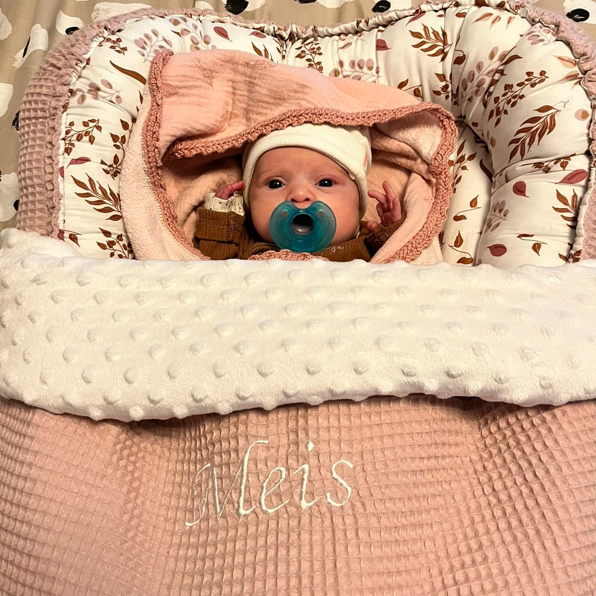 Babynestje Roze Blaadjes